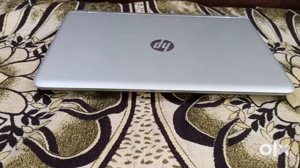 LAPTOP HP i5 6th gen 1TB