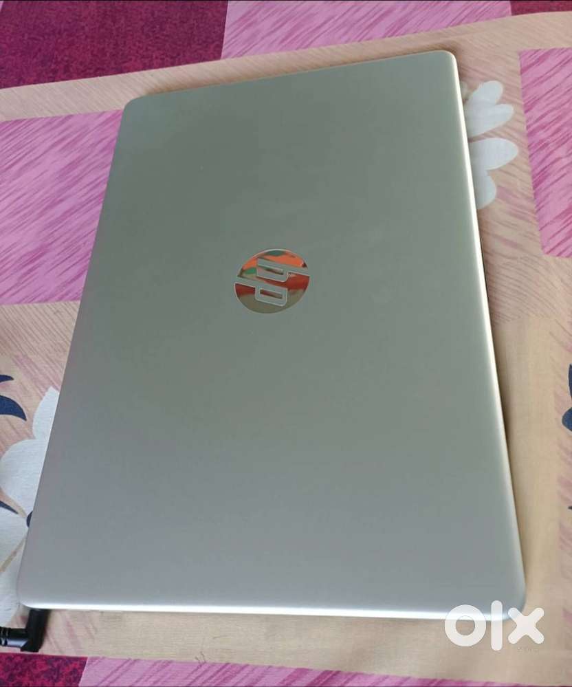 HP laptop 8Gb ram