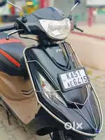 Tvs scooty zest