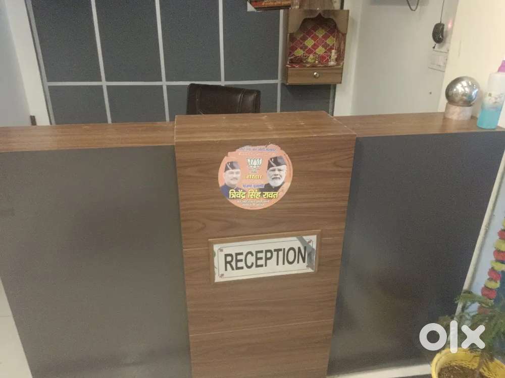 Only female chaiya respection ke liya or kaam acha karege to salary