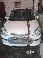 Alto 800 LXi gadi bechna hai  40000 ki accessories lagi hai
