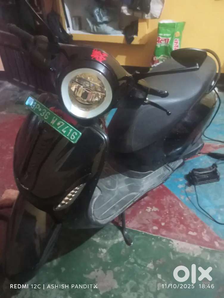 It is is very new condition I just want to sell it due to money issue