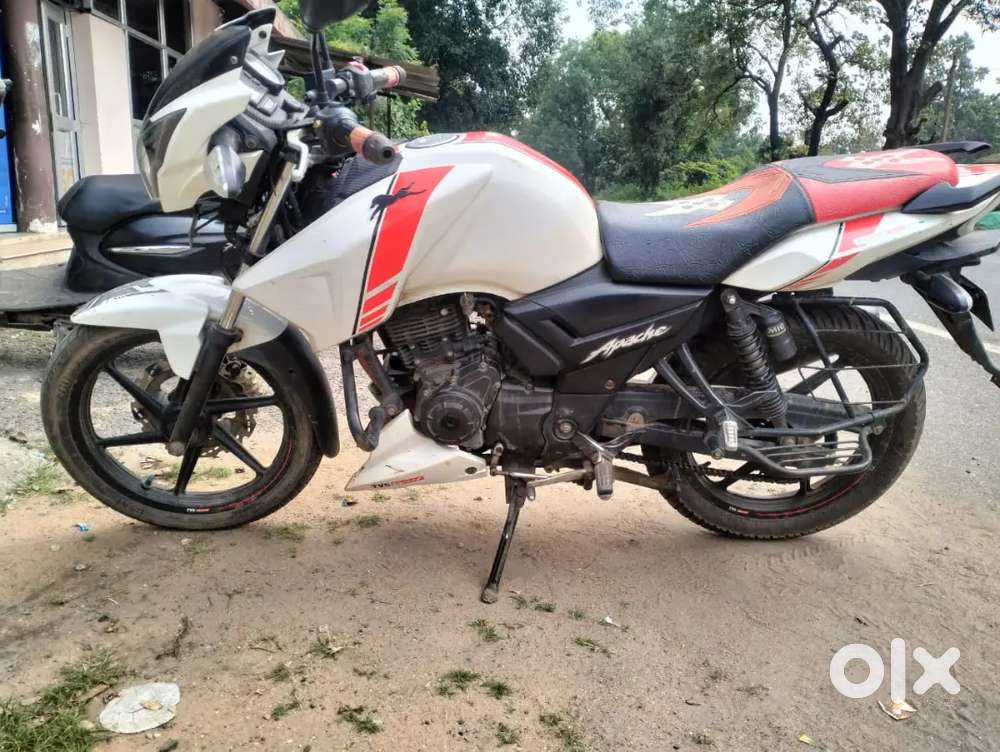 TVS  Apache 160  RTR. New top