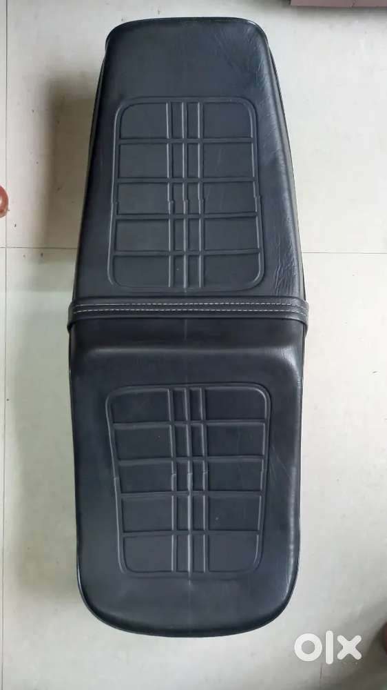 Yamaha Rx100 seat