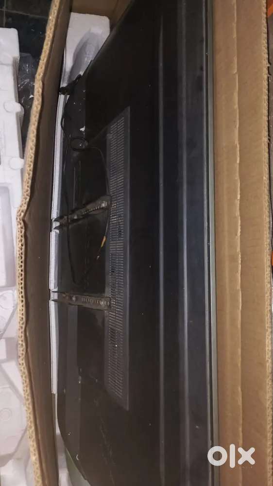 Mi -50inch led, boat sound bar with woofer.(Not working)