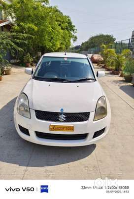 Maruti Suzuki Swift Dzire Ldi BSIV, 2016, Diesel