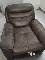 Recliner sofa