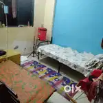 PG / Roommate @ 4000