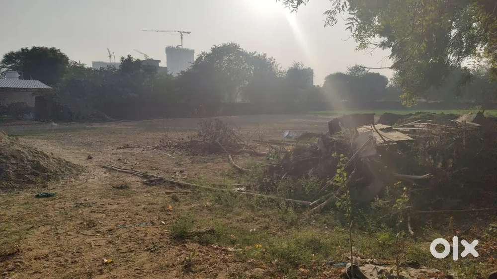 Prime location plot near by dwarka expressway sector 110