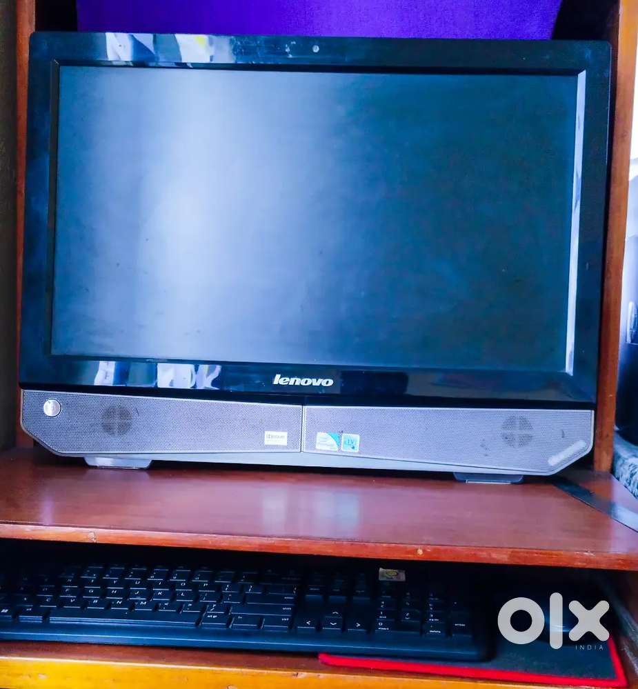 All-in-One PC  i5  8GB RAM  512GB SSD  Like New