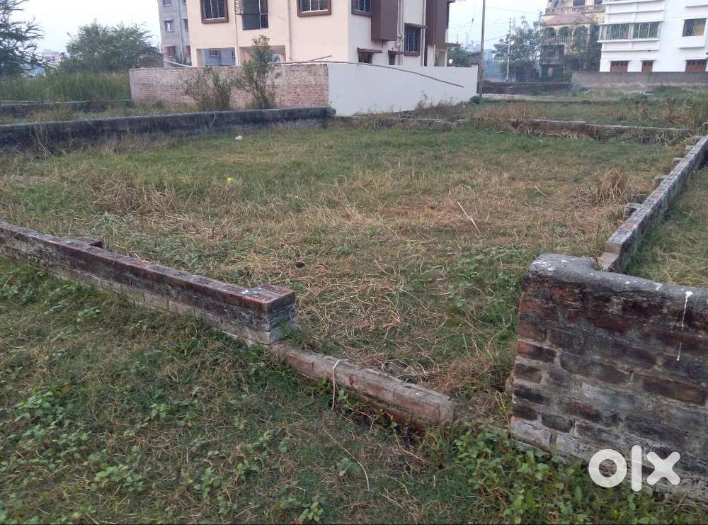 Land for sale - 2 km from Kavi Subhas Metro Station