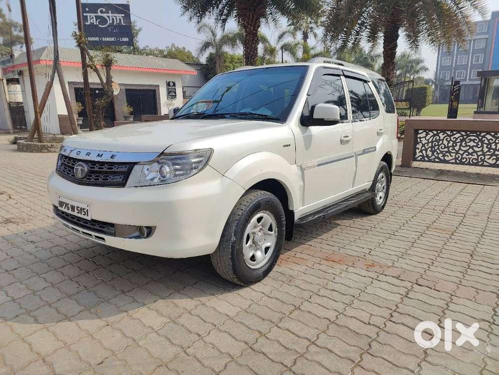 Tata Safari Storme VX, 2016, Diesel