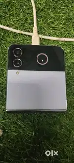 samsung Z Flip4