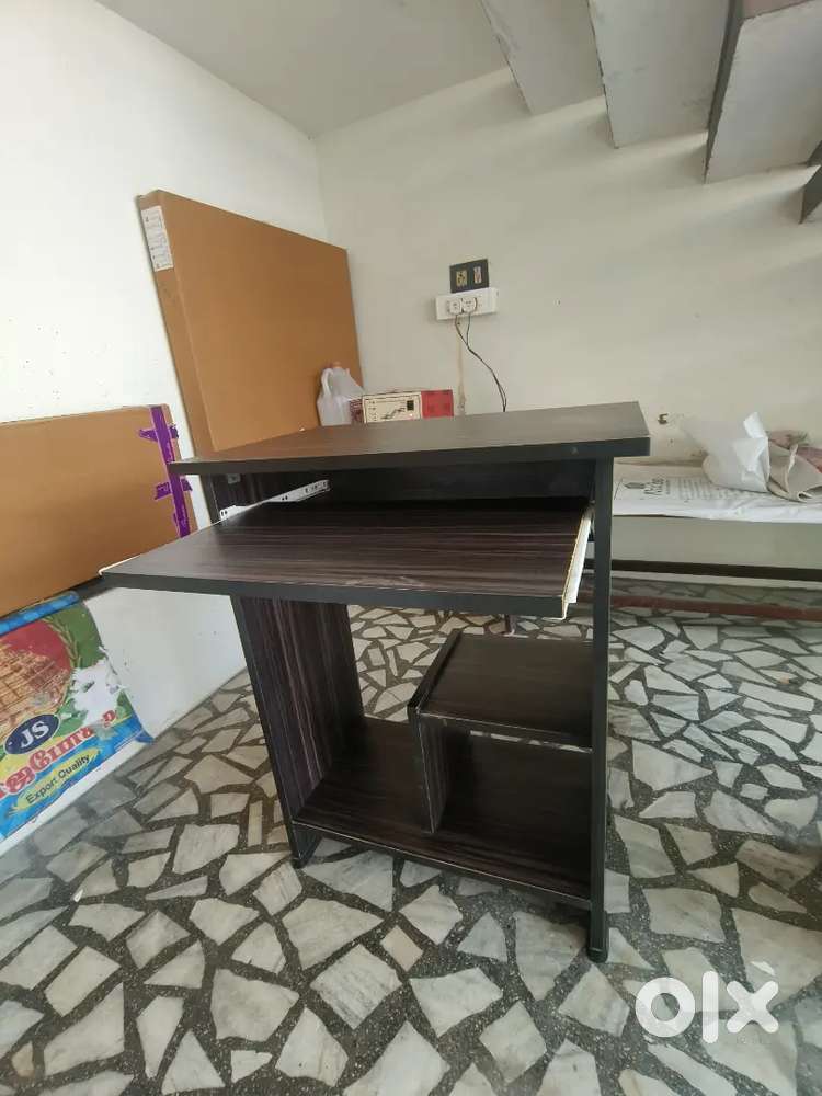 Computer Tables / Study Tables