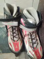 Skating shoes