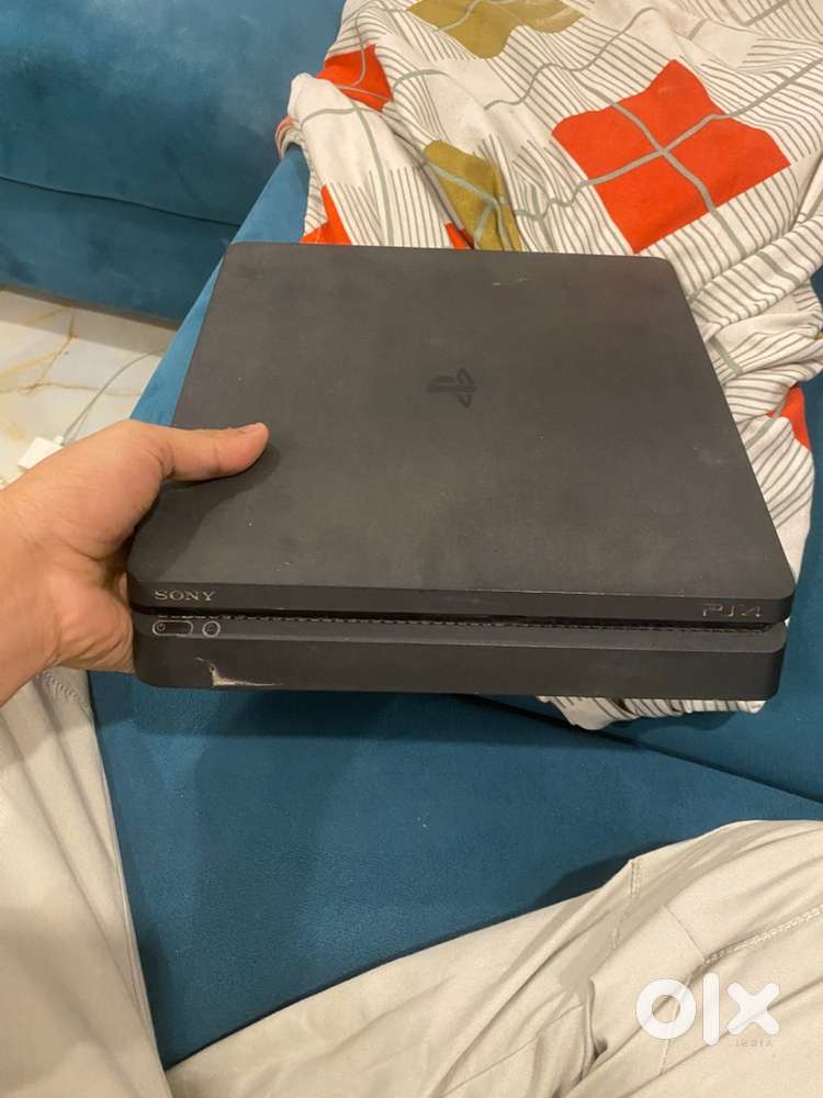 Ps4 1 year old chala bs 5,6 baar h
