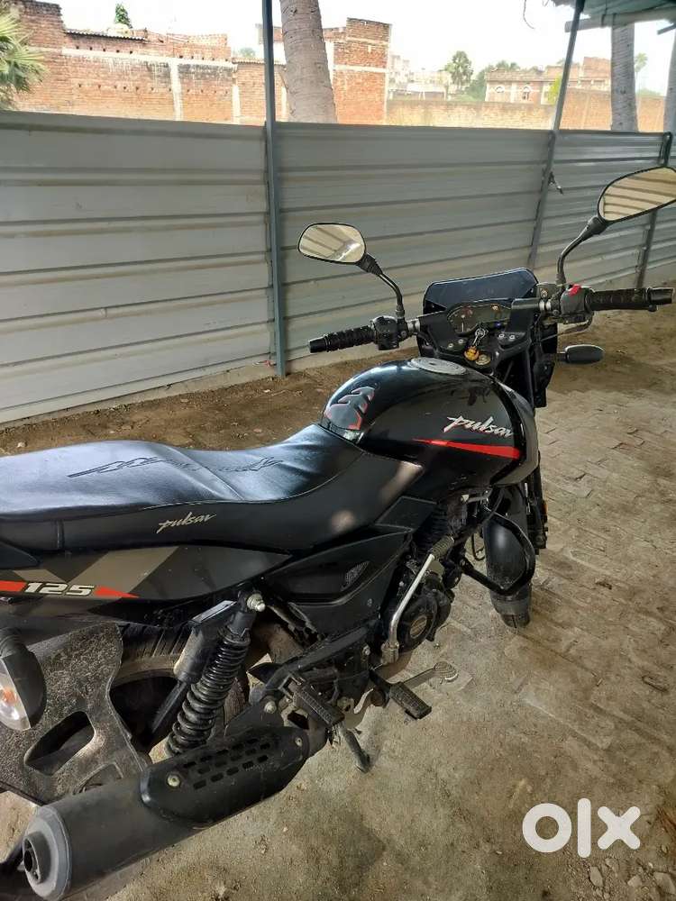 Pulsar 125 neo in super condition with its best mileage and low mainte