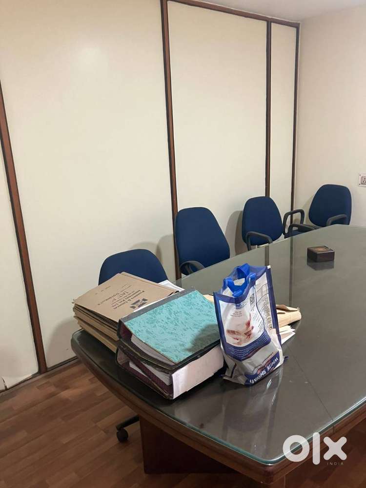 Office Space for Rent in Minto Park