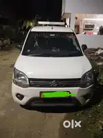 Redtaxi driver
