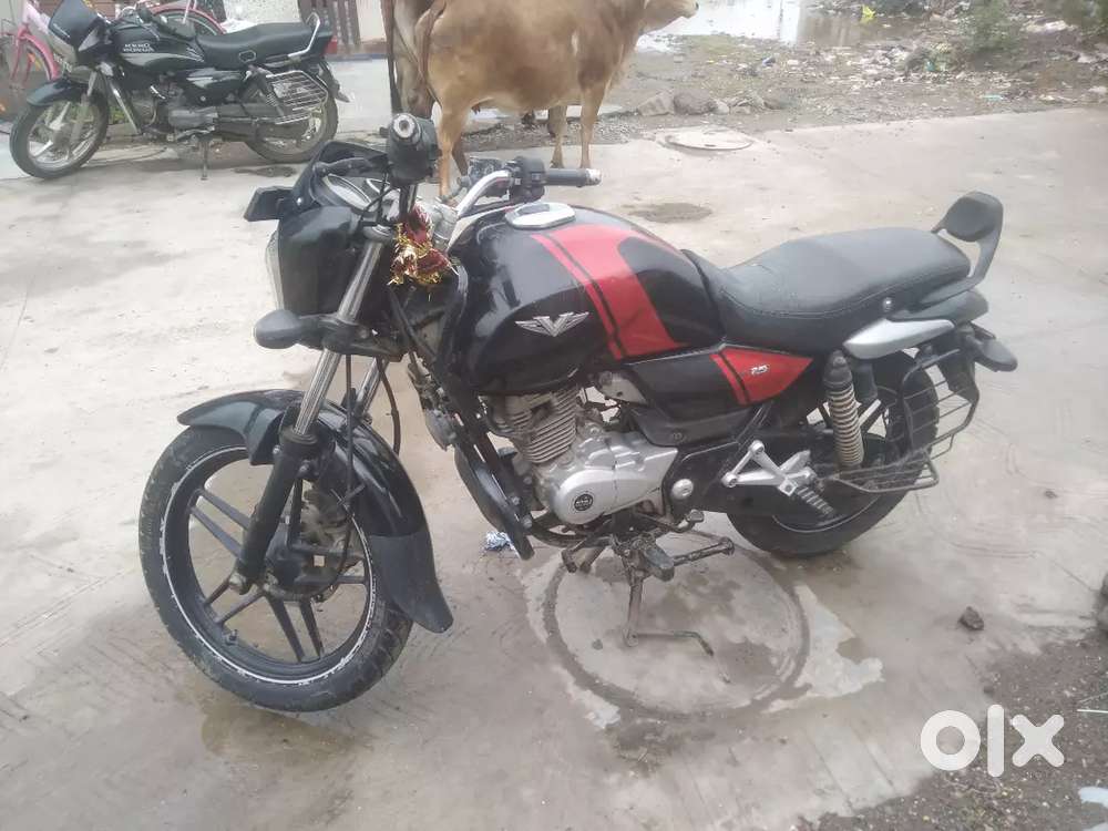 Bajaj V15  150 CC bike