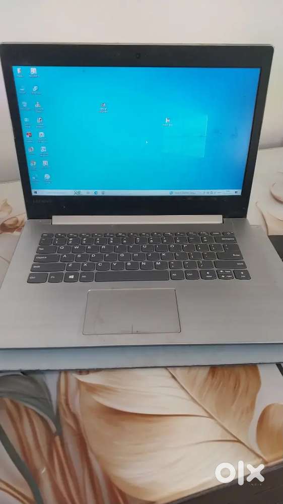 Lenovo laptop i3 rem 8GB  gen 7th good candion