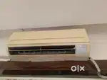Hitachi split AC