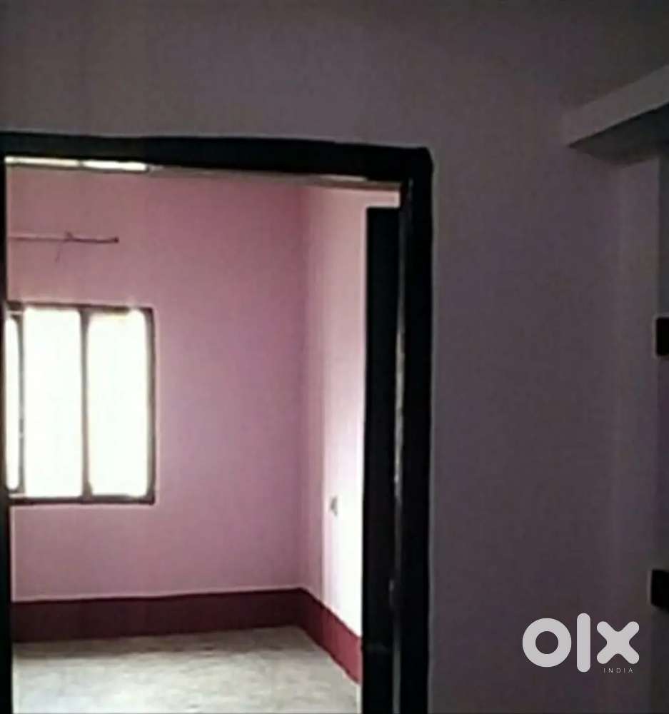 Well Furnished flat available in Mithapur Old bus stand