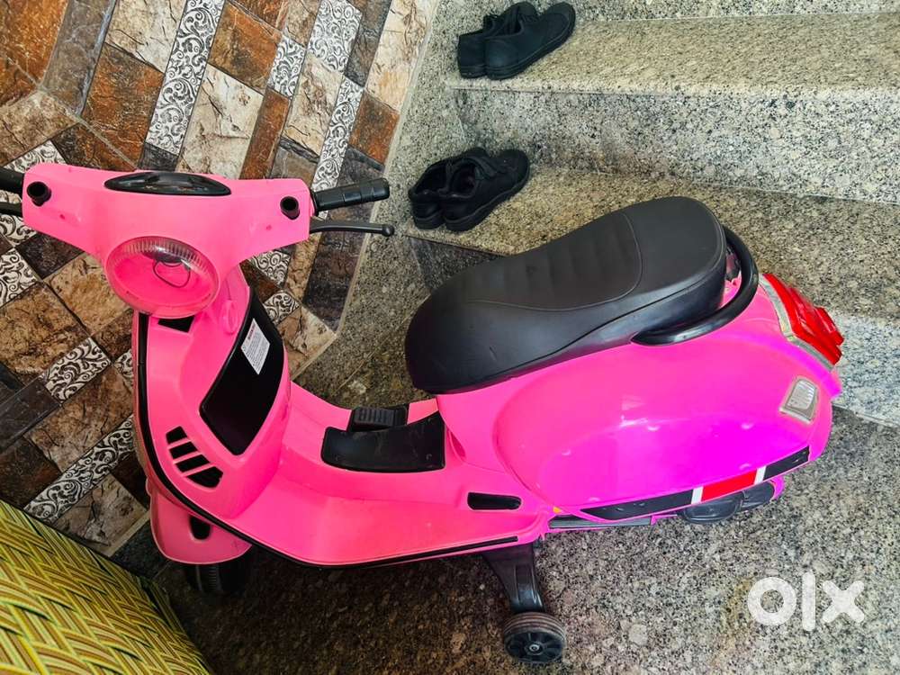 Pink color new scooty