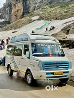 Tempo traveller