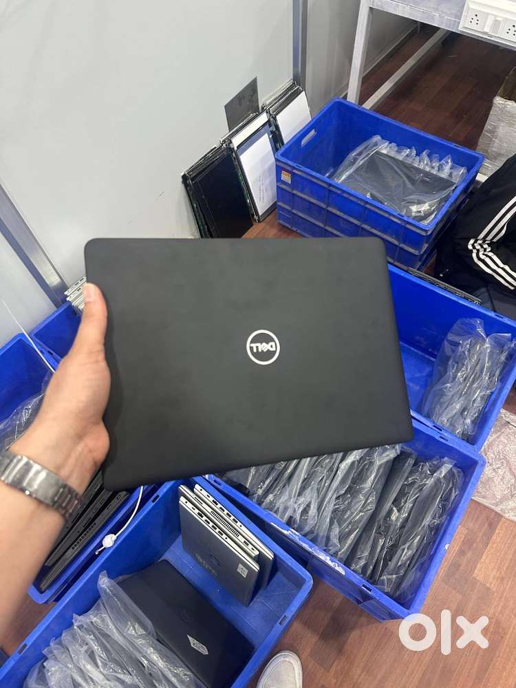 Dell Latitude 3400 (i5 8th Gen  16GB RAM  256GB SSD)