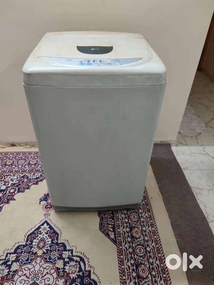 LG WASHING MACHINE FULLY AUTOMATIC TOP LOAD 6 KG