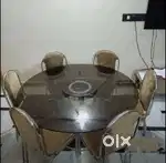 S.s round dinning table with 6 chair