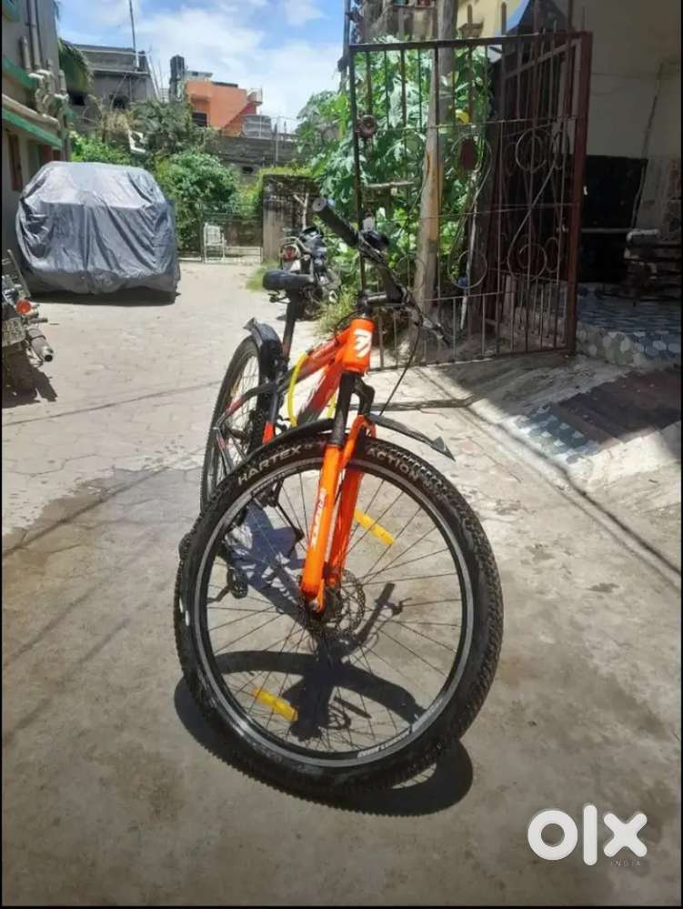 1.5 yrs old cycle only 9999/-