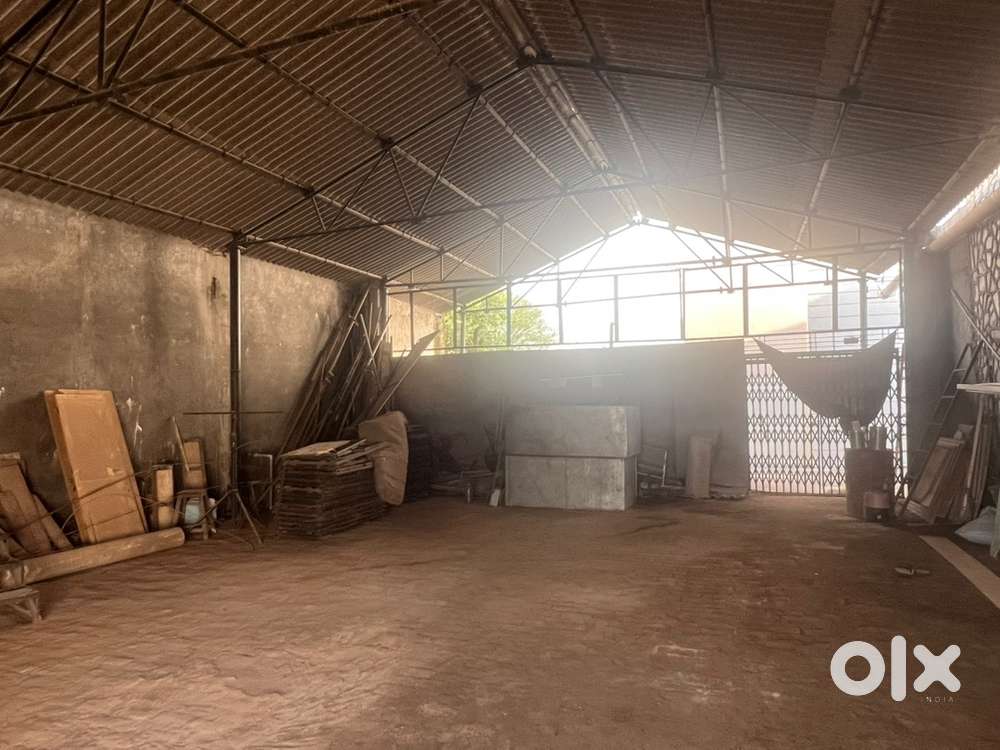 Spacious Hall Suitable for factory , warehouse & Godown