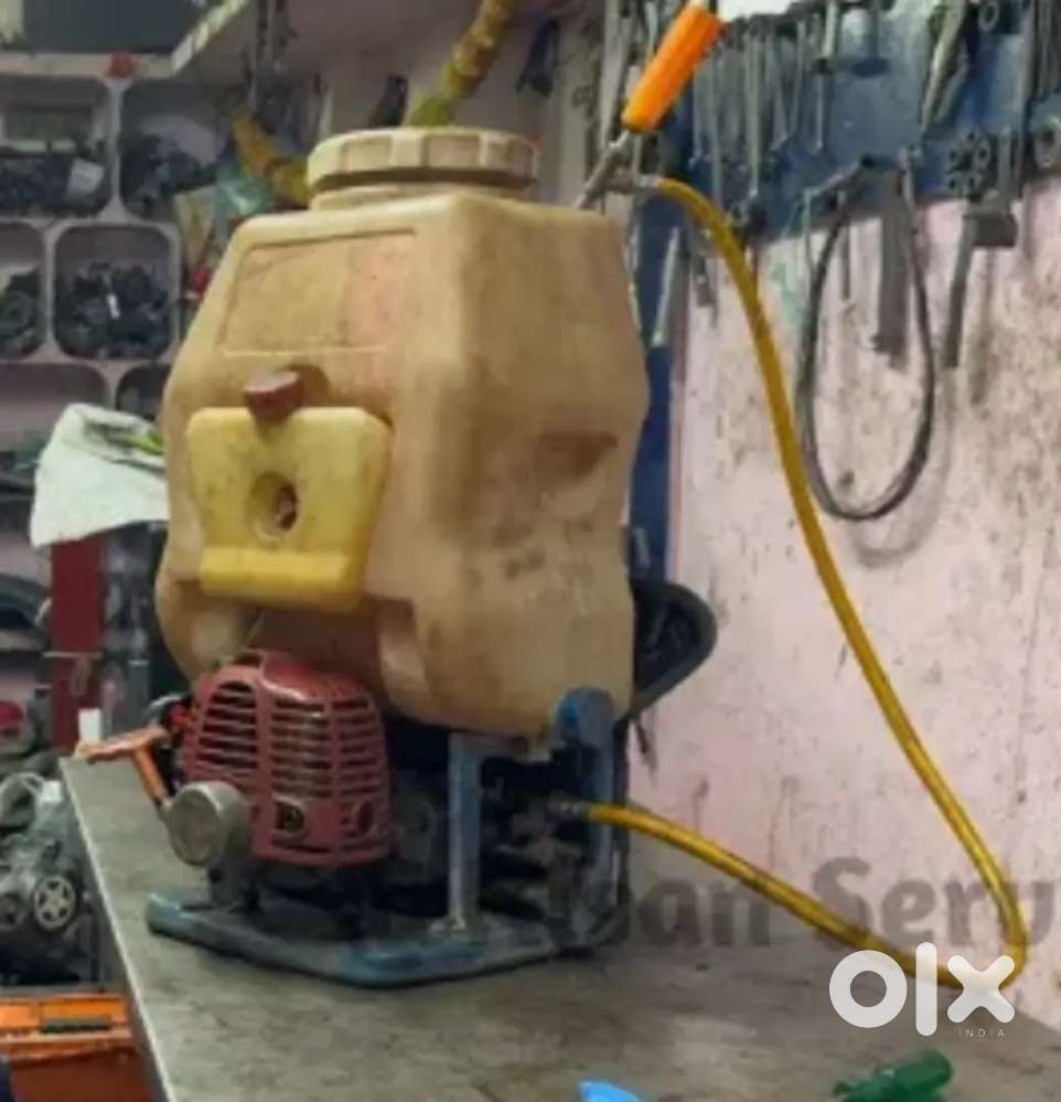 మీ దగ్గర ఉన్న పాత తైవాన్ పంపు మోటార్లు 1000కి కొనబడును . (1000/-)