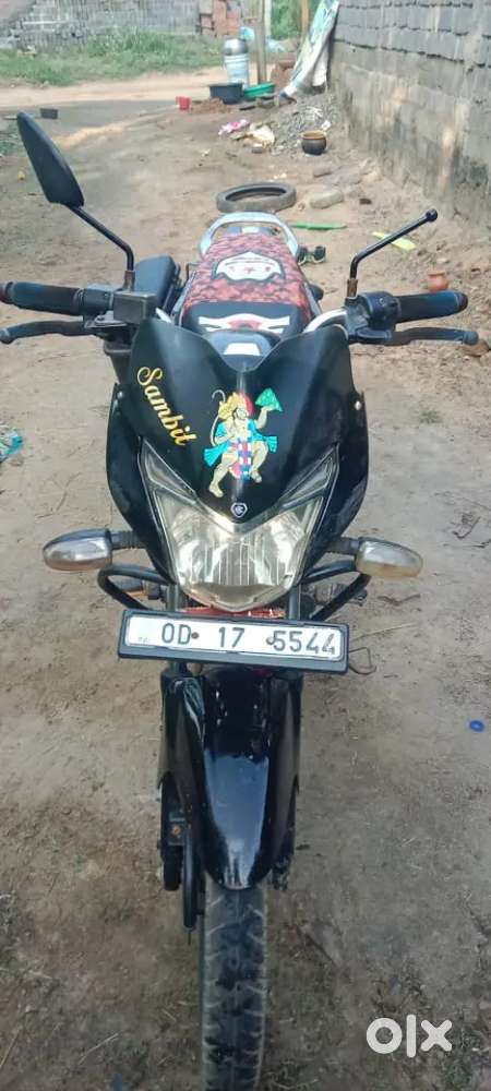 Bajaj ଡ଼ିସକାବେର 125