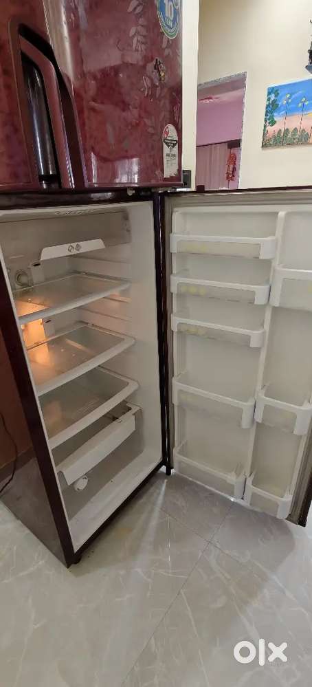 Godrej Fridge 320 litre double door, Good Working Condition