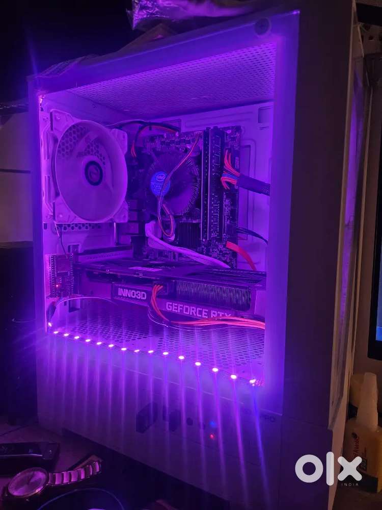 Gaming pc i7, 32gb ram, 3060 8gb no storage excellent condition