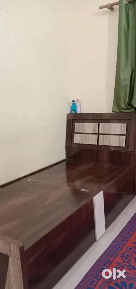 Clearance sale  single bed with storage