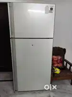 Sharp Frost-Free Fridge 585 Ltr