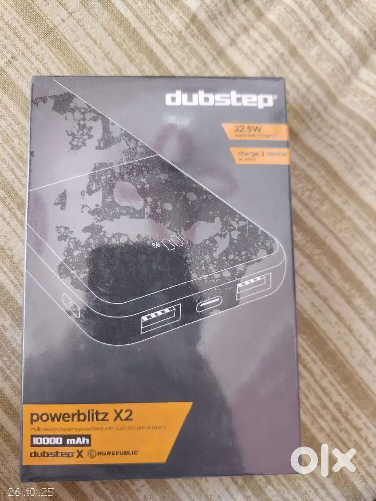 Dubstep Powerblitz X2 10000 mAh Power Bank (Black)