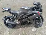 YAMAHA R15 V3