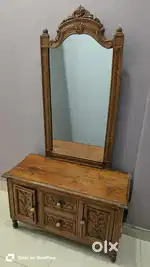 Dressing table