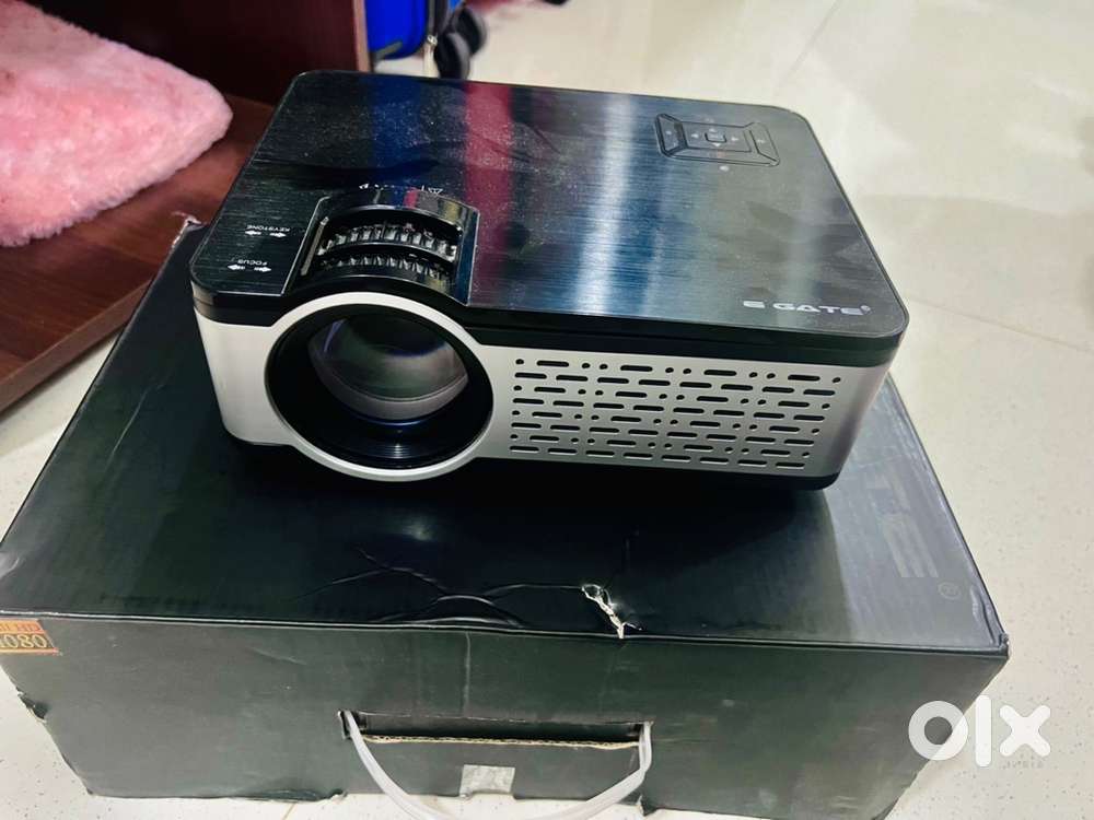 E gate LED Projector