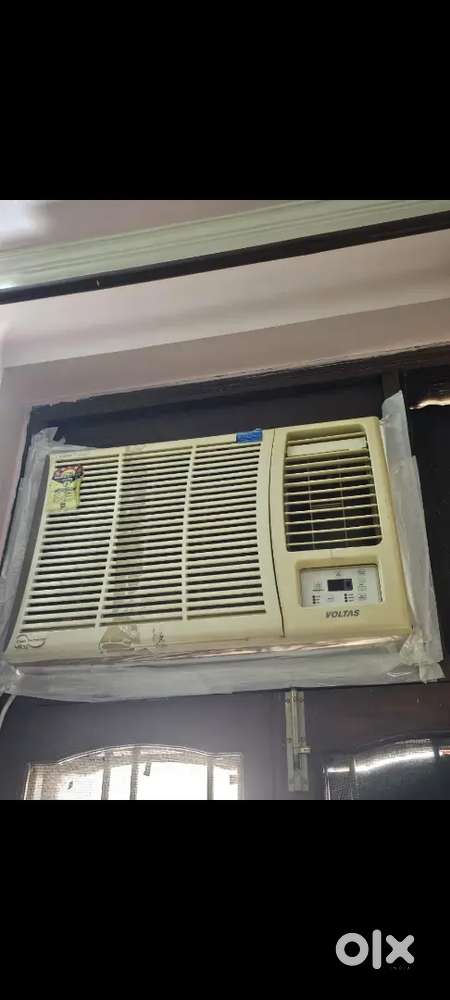 Voltas 1.5 ton 5 star window Ac