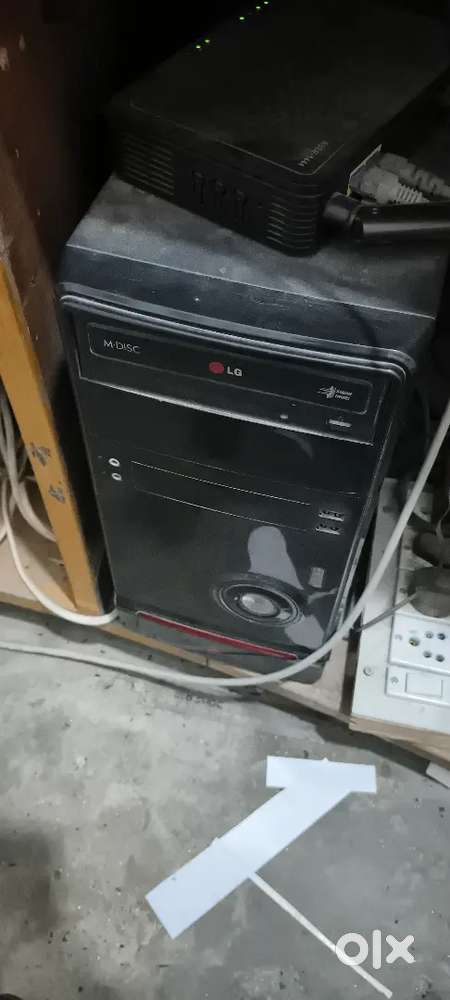 Desktop computer