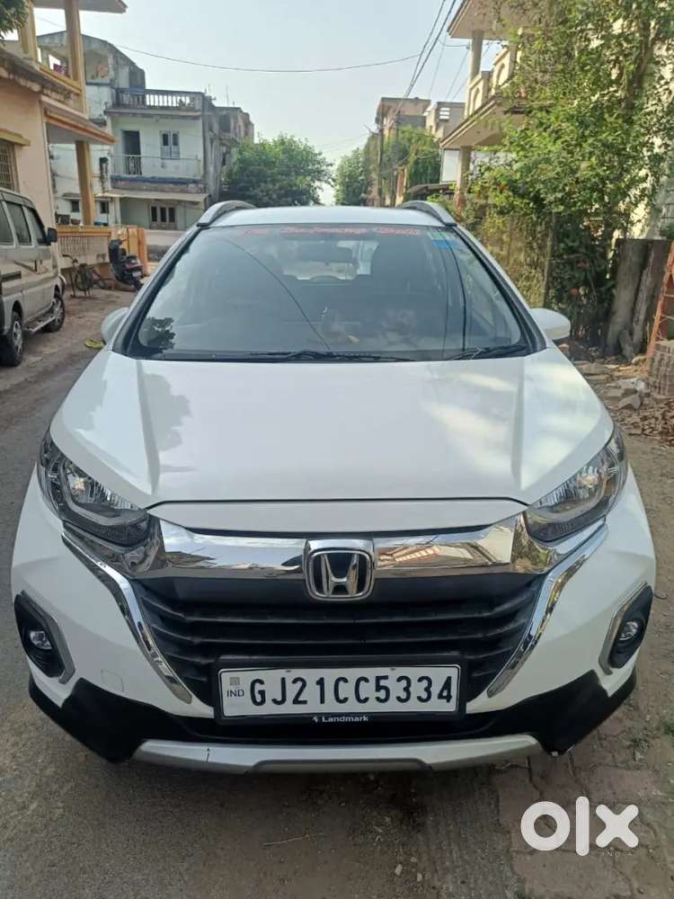 Honda WR-V 2022 Petrol 9500 Km Driven