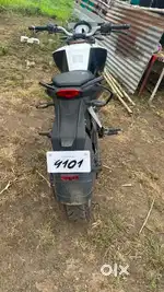 One handed use