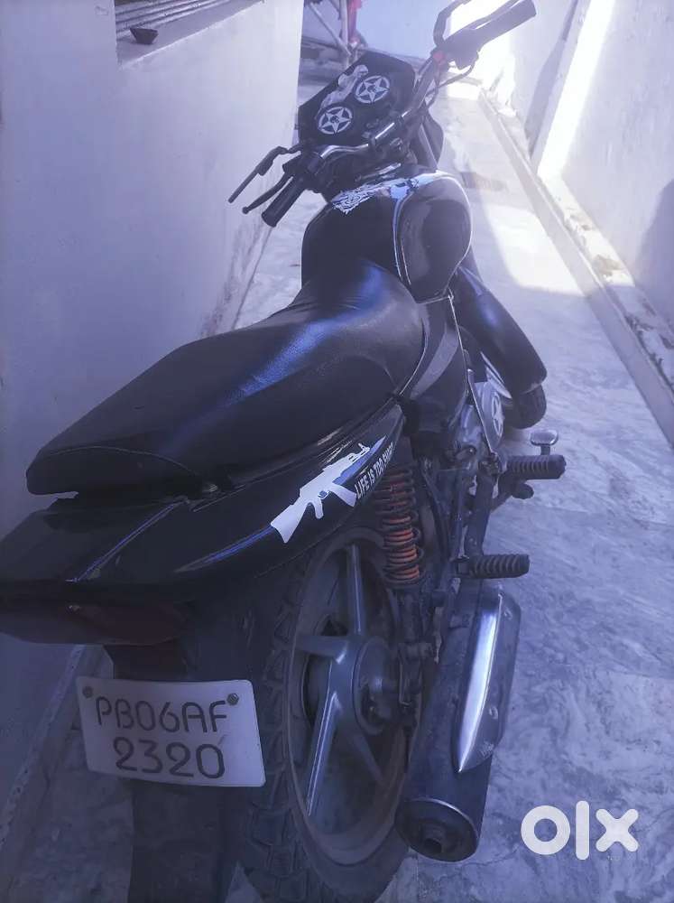 Bajaj ct 100