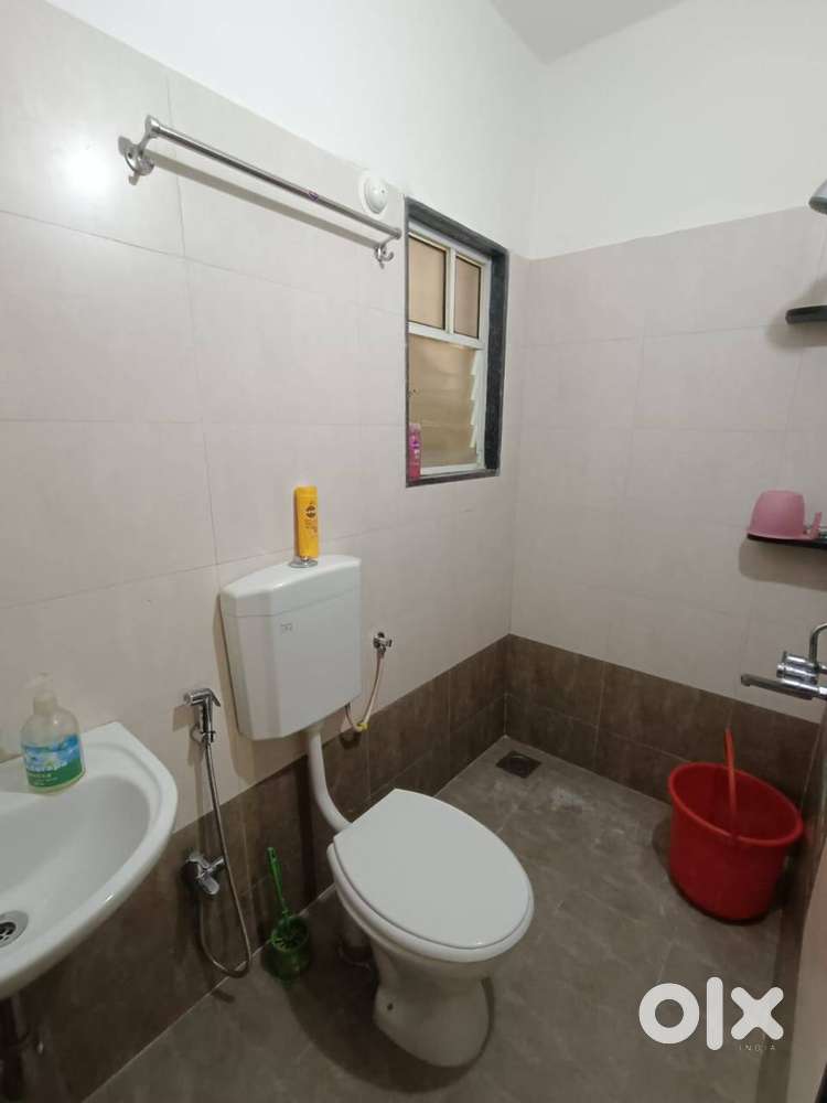 Ready to Move 2 BHK Flat with All Amenities – ₹25K Rent, ₹60K Deposit